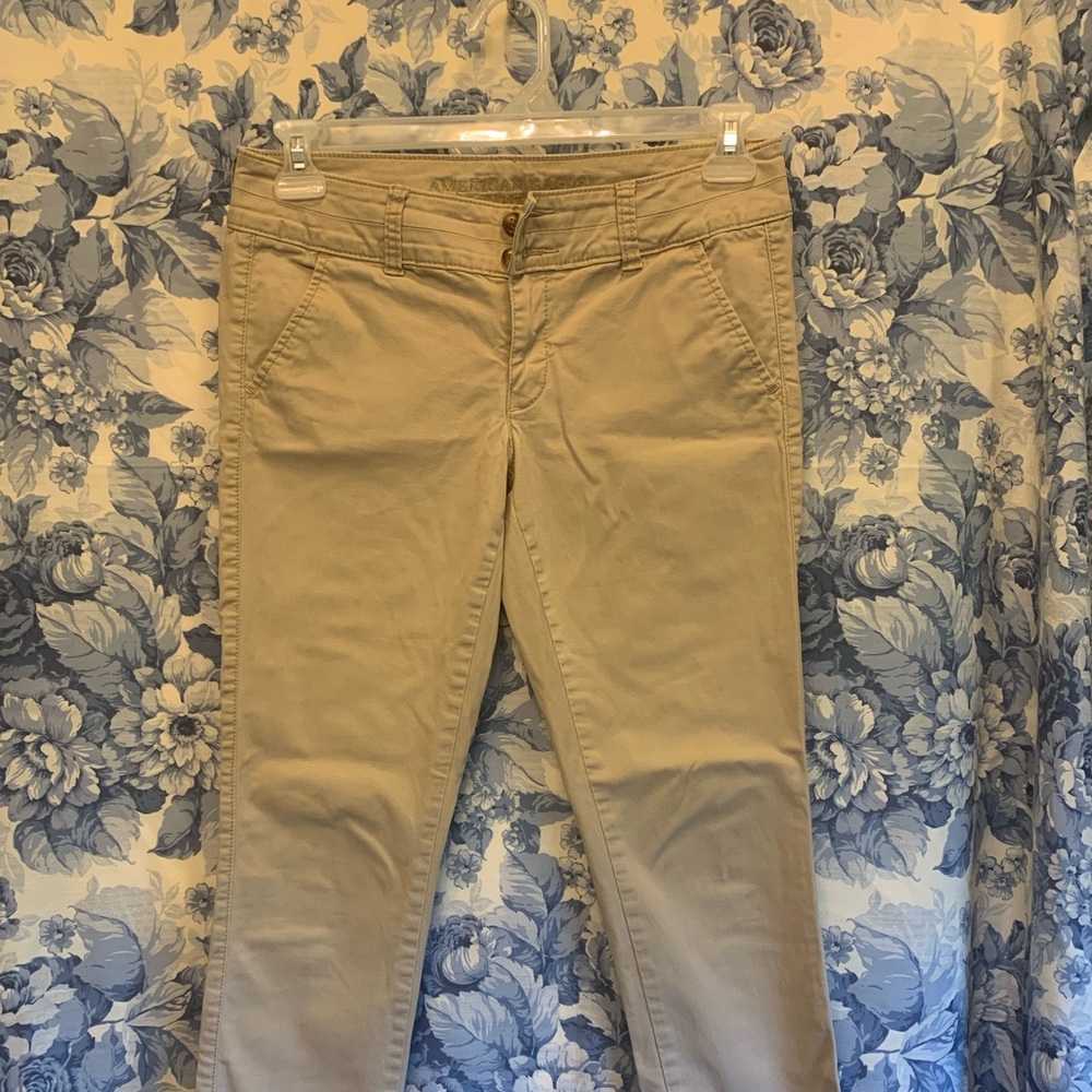American Eagle Khakis 6 regular -13